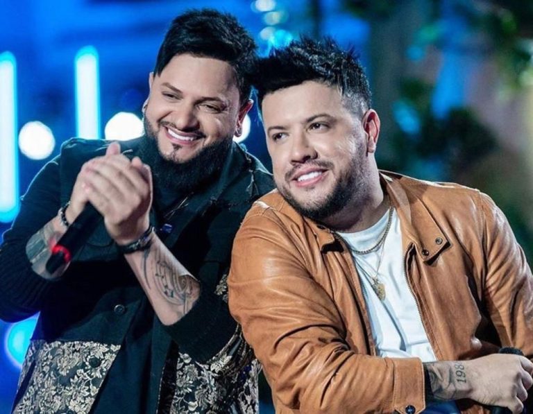 DIEGO E VICTOR HUGO AGITAM A SEXTA DE FERIADO EM CATALÃO EM EVENTO COM 10 HORAS DE PROGRAMAÇÃO