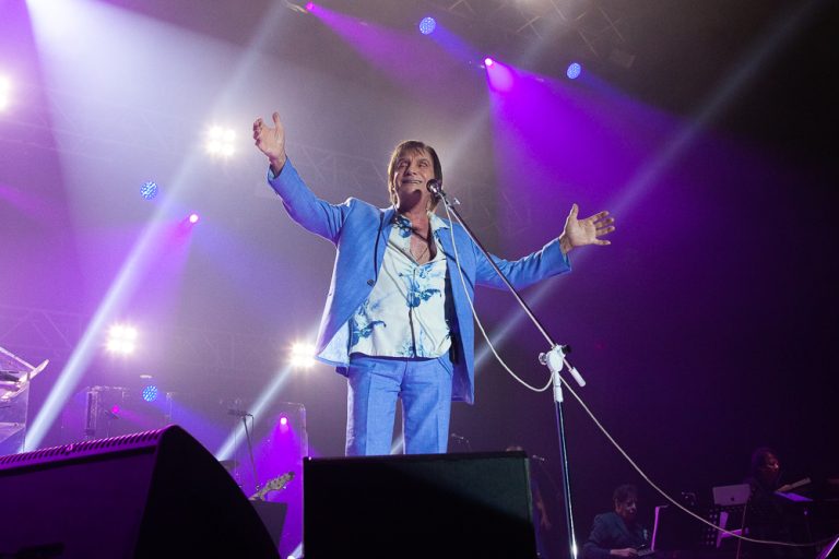 ROBERTO CARLOS, O REI DA MÚSICA BRASILEIRA ESTÁ CONFIRMADO NA ROMARIA DO DIVINO PAI ETERNO EM TRINDADE-GO