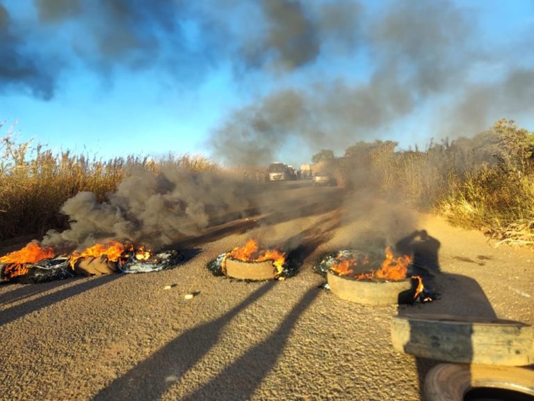FAMÍLIAS RURAIS DE CATALÃO SE MOBILIZAM CONTRA DESAPROPRIAÇÕES DE MINERADORAS