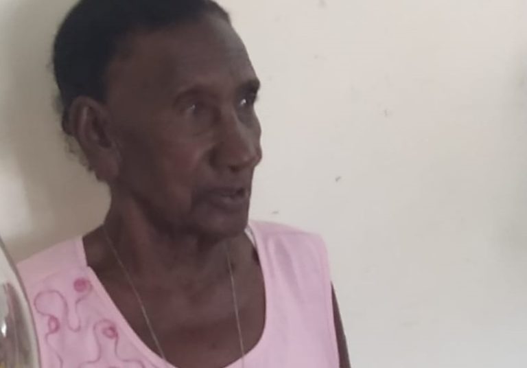 DONA ANA HORÁCIO COMPLETA 120 ANOS DE IDADE E RECEBE HOMENAGEM DA EQUIPE DO POSTINHO DO PIO GOMES, EM CATALÃO