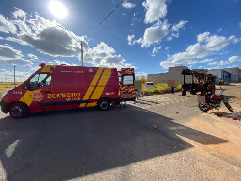 GRAVE ACIDENTE NO BAIRRO IPANEMA, EM CATALÃO, DEIXA DUAS PESSOAS FERIDAS EM COLISÃO ENTRE CARRO E MOTO