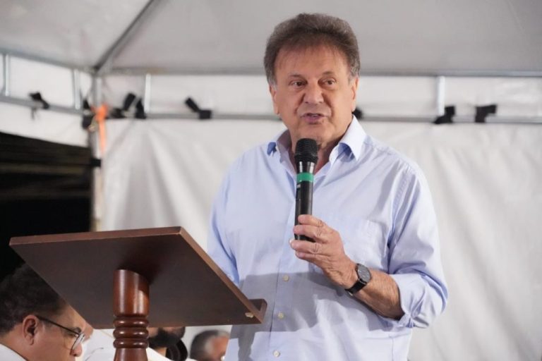 ADIB ELIAS, GARANTE: “QUEM VAI ESCOLHER O MEU CANDIDATO É O POVO DE CATALÃO”, DISSE  O PREFEITO AO BADIINHO