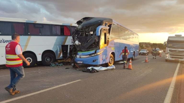 TRÁGICO ACIDENTE NA BR-060, EM ANÁPOLIS, DEIXA UM MORTO DE VÁRIOS FERIDOS