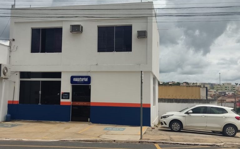EQUATORIAL EM CATALÃO RECEBE DURAS CRÍTICAS SOBRE TEMPO RESPOSTA NO ATENDIMENTO AOS CLIENTES; POPULAÇÃO RECLAMA TAMBÉM DE CONSTANTES OSCILAÇÕES NA ENERGIA