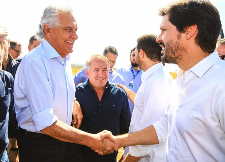 GOVERNADOR CAIADO ELOGIA VICE DANIEL VILELA AO SINALIZAR SUCESSÃO EM GOIÁS