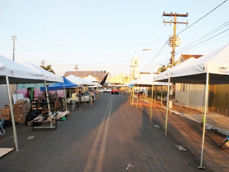 COMERCIANTES DE FORA COMEÇARAM A RESERVAR ESPAÇOS PARA COLOCAREM BARRACAS NA FESTA DO ROSÁRIO DESTE ANO