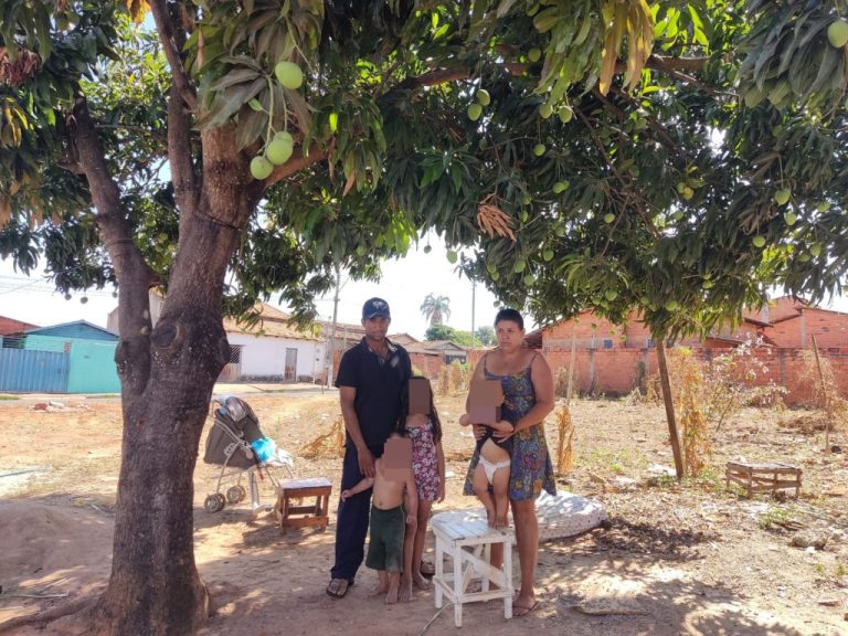 EMPRESÁRIO VAI PAGAR DIÁRIAS EM HOTEL PARA FAMÍLIA QUE FOI DESPEJADA EM OUVIDOR