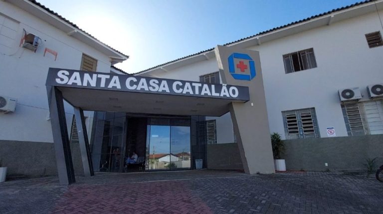 ADOLESCENTE DE 17 ANOS DE IDADE MORRE APÓS MAL SÚBITO AO JOGAR FUTEBOL NA RUA COM OS AMIGOS, EM CATALÃO