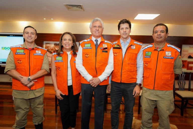 GOVERNADOR RONALDO CAIADO LANÇA ‘OPERAÇÃO ALERTA E SOLIDÁRIO PARA ENFRENTAMENTO DA TEMPORADA DE CHUVAS INTENSAS