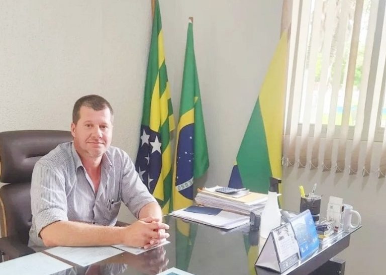 VICE-PREFEITO DE CAMPO ALEGRE DE GOIÁS, DOUGLAS SERTÓRIO, ASSUMIU A PREFEITURA INTERINAMENTE POR UMA SEMANA