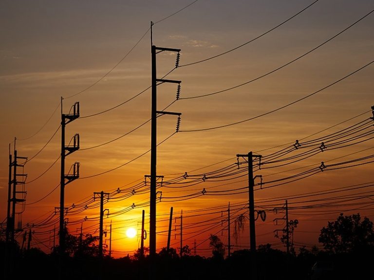 CALOR EXTREMO E CONTAS DE ENERGIA: GOIÁS ENFRENTA RECORDE DE CONSUMO ELÉTRICO