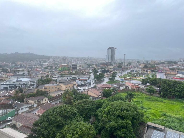 CORREDOR DE UMIDADE TRAZ CHUVAS VOLUMOSAS NESTE FINAL DE SEMANA PARA CATALÃO E VÁRIAS REGIÕES DE GOIÁS