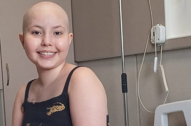 DOANDO AMOR E APOIO: CATALANA SOFIA LOREN, E SUA BATALHA CONTRA A LEUCEMIA