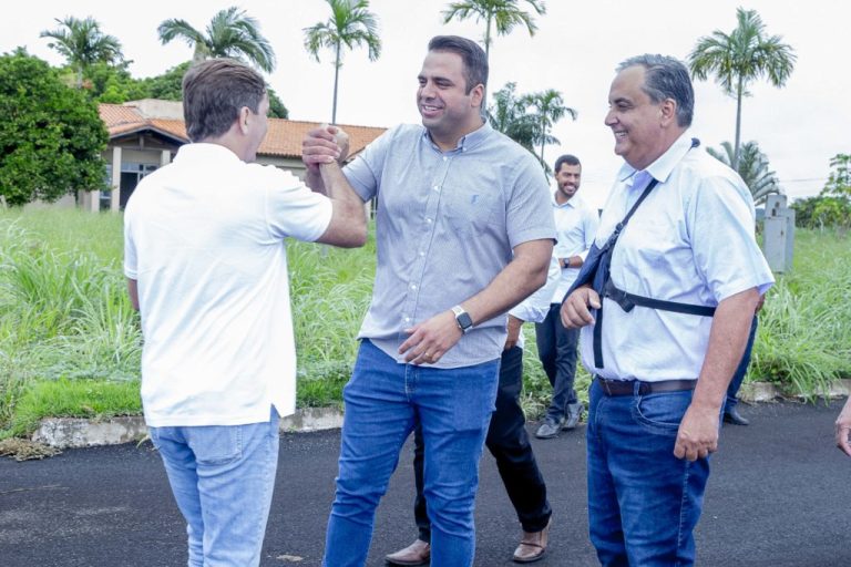 Bruno Peixoto endossa possível união entre Elder Galdino e Gustavo Sebba ao visitar Catalão e cidades do sudeste goiano