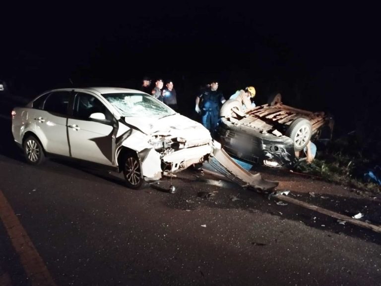 Acidente na GO-330 entre Ipameri e Urutaí deixa dois mortos e três feridos