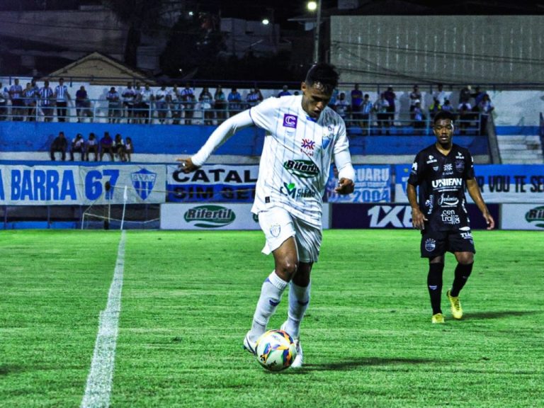 CRAC de Catalão desperdiça oportunidade em casa contra o Goiânia e complica busca pela classificação