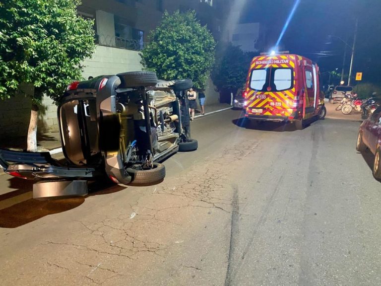 Acidente em Catalão: Mulher de 56 anos é resgatada após colisão e tombamento de veículo