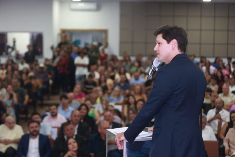 Daniel Vilela vincula o desenvolvimento econômico e social de Goiás a investimentos em educação