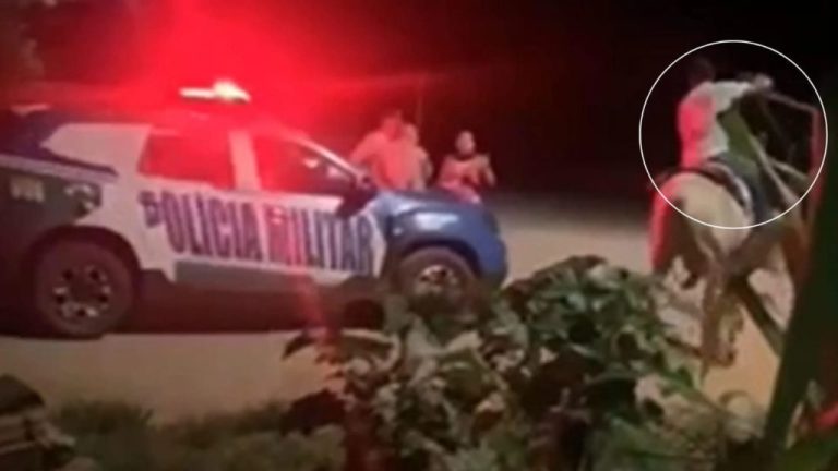 Homem montado em Cavalo foi preso após tentar laçar policial militar no interior de Goiás