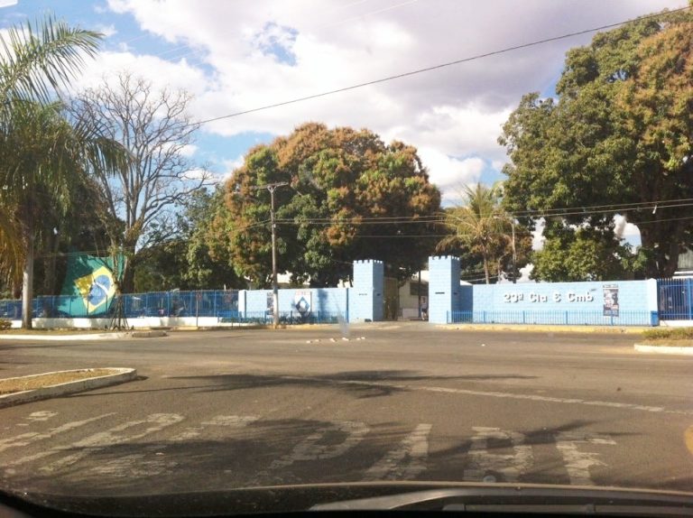 DENÚNCIA DE EXCESSOS:  Familiares denunciam que soldados sofreram lesões durante treinamentos militares no Exército de Ipameri, no interior de Goiás