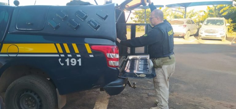 Homem vai na base da PRF de Catalão beber água e acaba preso por ter mandado de prisão em aberto pelo crime de estupro