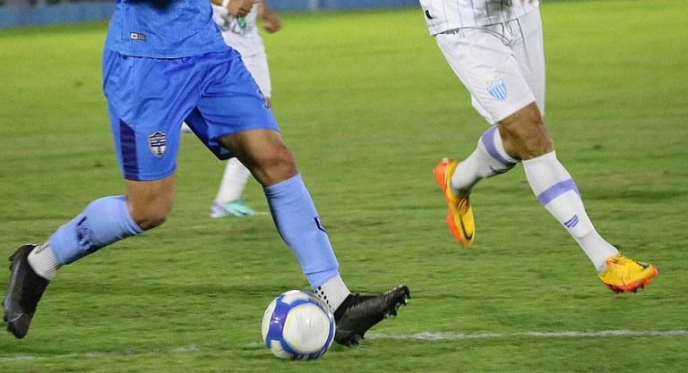 Jogando no Genervino da Fonseca, empate sem gols derrubou o CRAC de Catalão do G-4