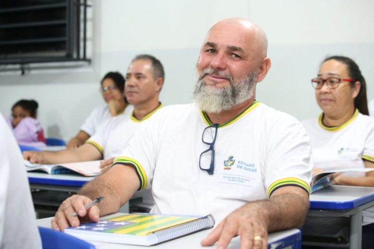 Seduc abre novo período de matrículas para Educação de Jovens e Adultos (EJA)