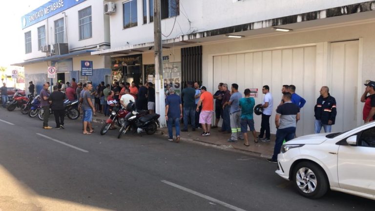 Ação judicial sobre higienização de uniformes de funcionários de empresa mineradora injeta quase R$ 15 milhões na economia de Catalão