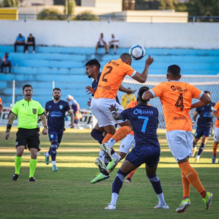 Brasileirão Série D: Jogando em Catalão, CRAC perde para o Nova Iguaçu e vai para o Rio de Janeiro em desvantagem