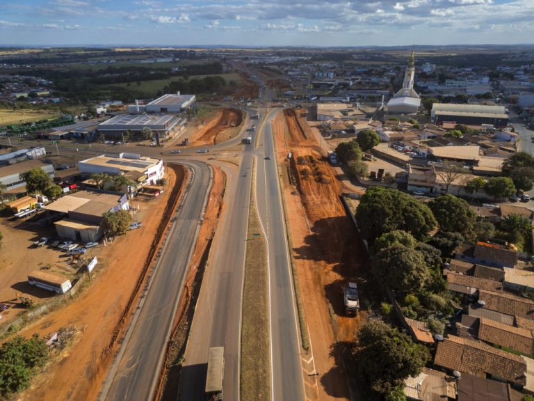 Novo sistema de tráfego no trecho em obras da BR-050, em Catalão, vai começar na próxima segunda-feira (19/08)