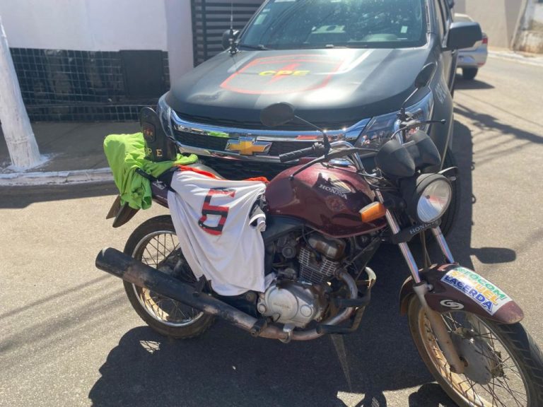 Suspeito de furtar uma motocicleta, no bairro Pio Gomes, é preso pela CPE