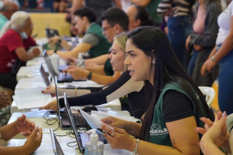 Governo de Goiás convoca mulheres em situação de violência doméstica para receberem o Aluguel Social