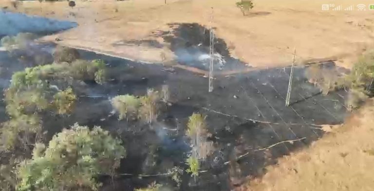 Queimada próxima à subestação de Catalão interrompeu o fornecimento de energia