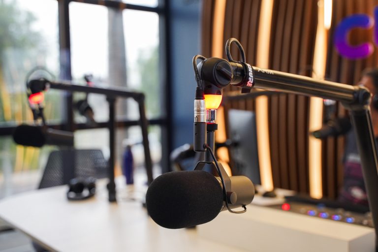 Rádios de Catalão foram retiradas do ar no domingo; Cultura FM se destacou na cobertura e apuração dos votos