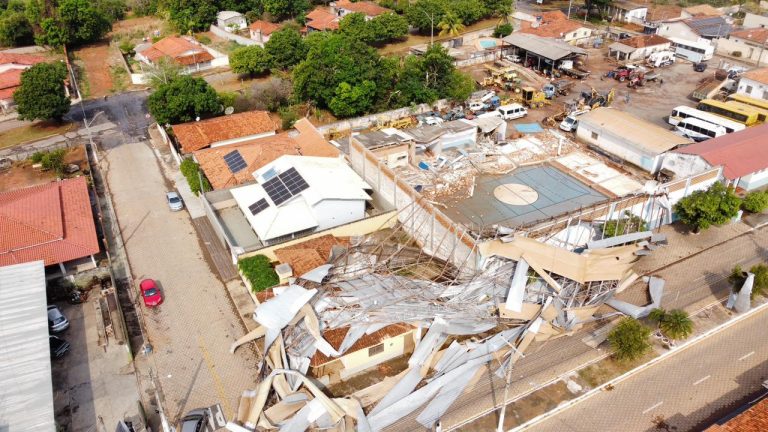 Tempestade deixou um rastro de destruição em Três Ranchos