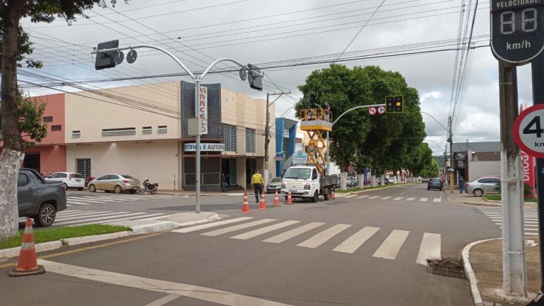 Novos semáforos em Catalão vão funcionar em dezembro