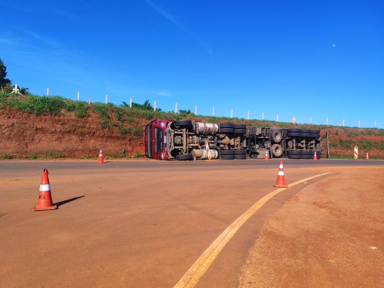 Catalão: Rotatória em obra da BR-050 estão causando acidentes