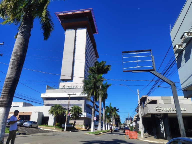 Catalão: Avenida Farid Miguel Safatle tem interdições até sexta
