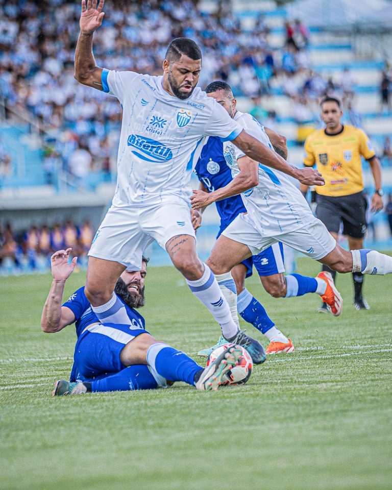 CRAC de Catalão e Abecat tropeçam na rodada do Goianão