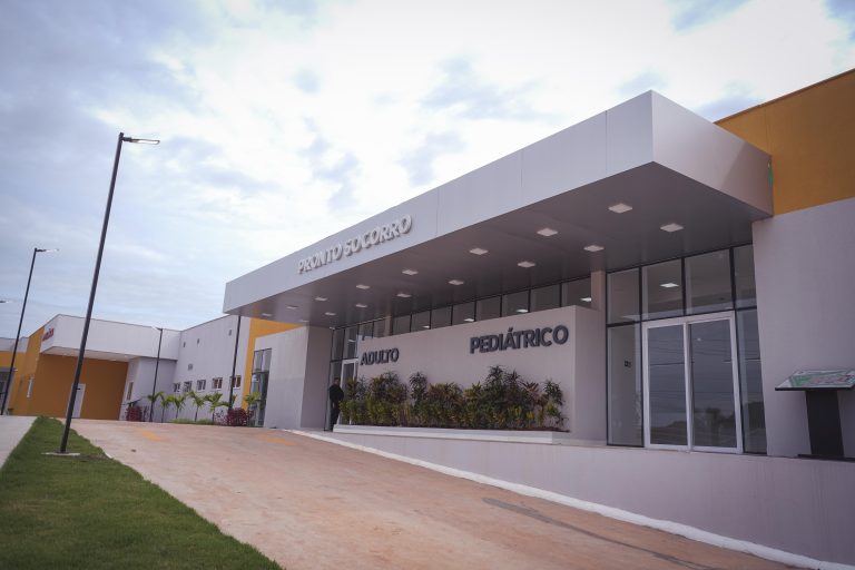 Hospital Universitário de Catalão avança para funcionamento com assinatura de acordo