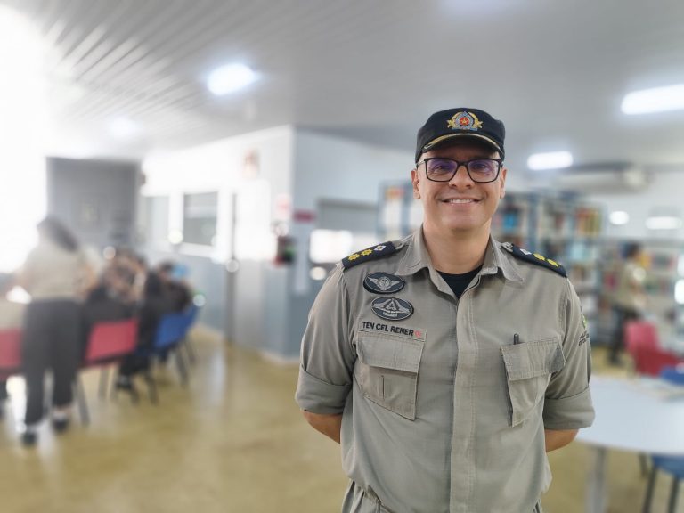 Mais alunos e aprovações no Colégio Estadual da Policia Militar Dr. Tharsis Campos em Catalão