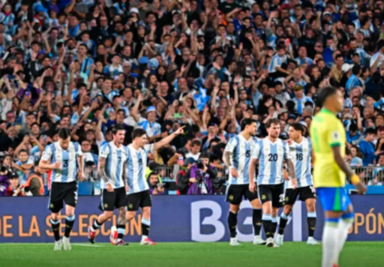 Brasil é goleado pela Argentina nas Eliminatórias da Copa do Mundo 2026