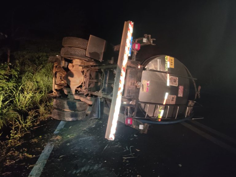 Vítima fatal em acidente envolvendo três veículos na Rodovia GO-210 entre Marzagão e Água Limpa