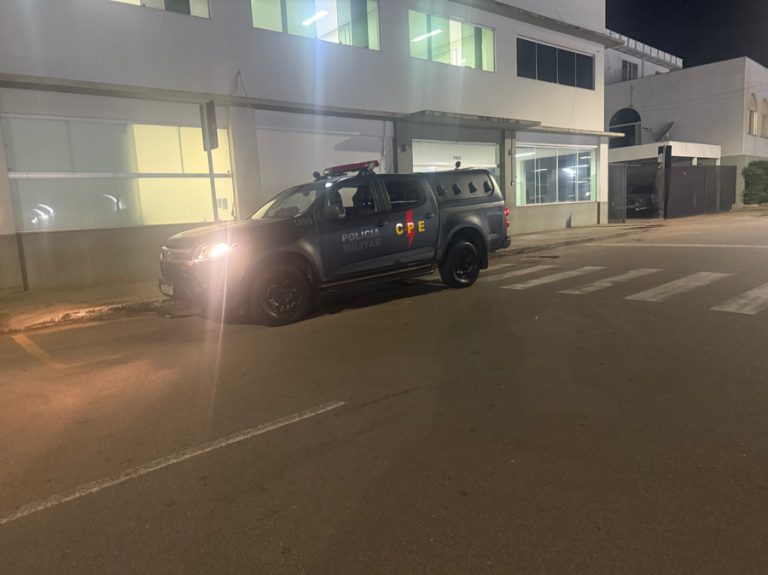 Casal é baleado dentro de casa no Jardim Paraíso, em Catalão; suspeito está foragido