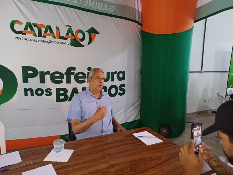 Prefeitura nos Bairros: “Enquanto Deus nos der vida e saúde, vamos trabalhar nos bairros”, disse Velomar Rios