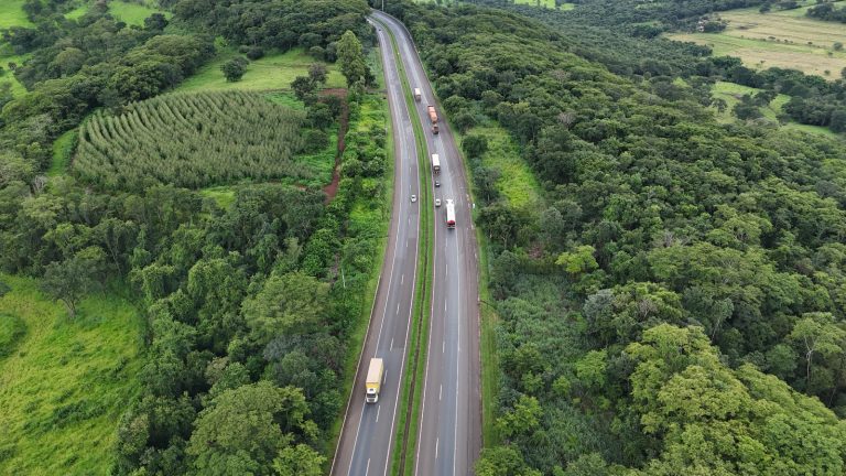 Ecovias Minas Goiás registra mais de 400 mil veículos em circulação pela BR-050 durante feriado