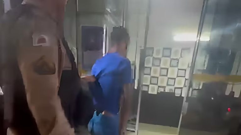 Pai é preso após espancar filho de 9 anos, por cerca de sete horas, em João Pinheiro (MG)