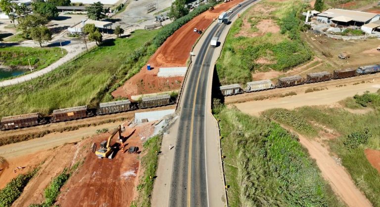 Ecovias Minas Goiás programa interdições na BR-050, em Catalão, para içamento de vigas