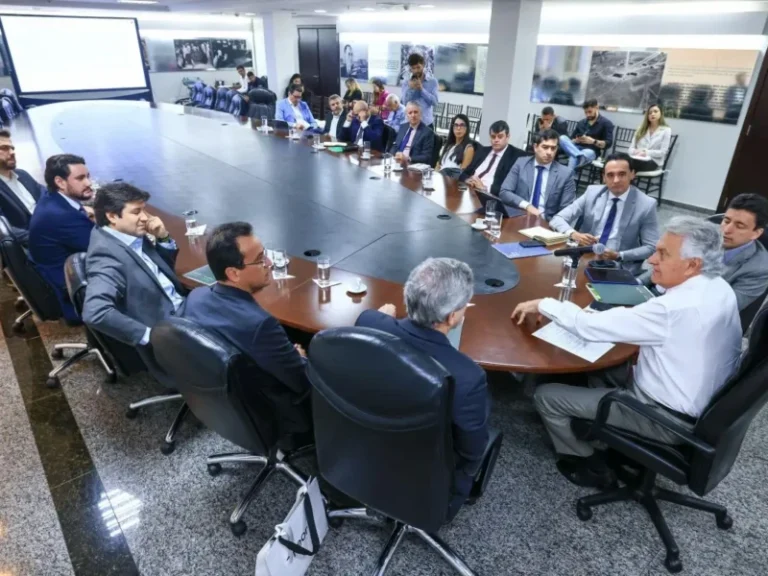 Com possibilidade de tarifaço, Caiado ampliou diálogo com setor produtivo e intensifica críticas ao governo Lula