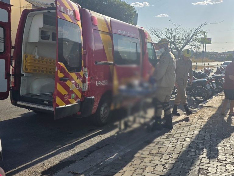 Colisão entre Cruze e Biz deixa adolescente ferido em Catalão